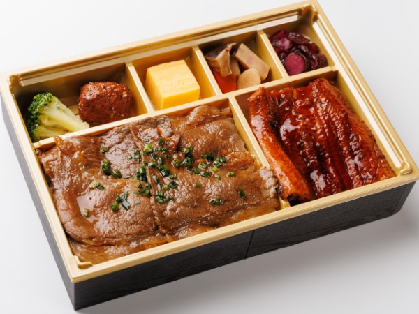 鰻蒲焼と和牛カルビ重御膳