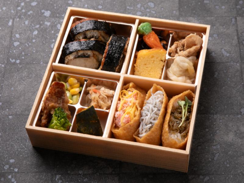 4升御膳〜鰻の太巻きと彩り稲荷(かにちらし・しらす・ちりめんじゃこ)〜