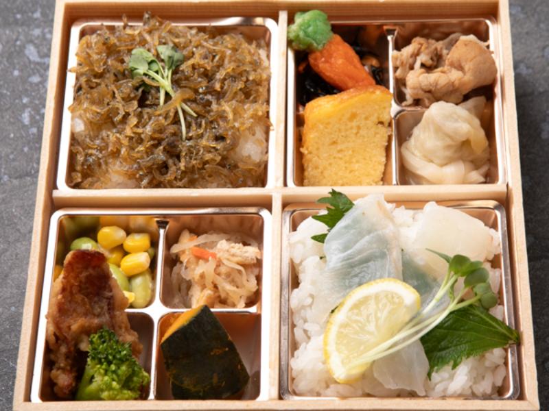 贅沢彩り御膳〜鯛の昆布〆とちりめんじゃこ〜