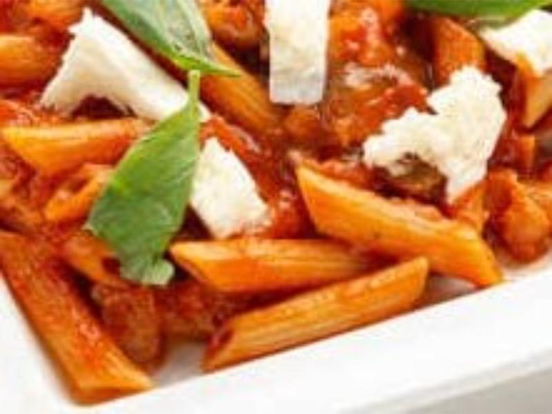 ナスとベーコンのモッツァレラアラビアータ（温める機能追加可能）