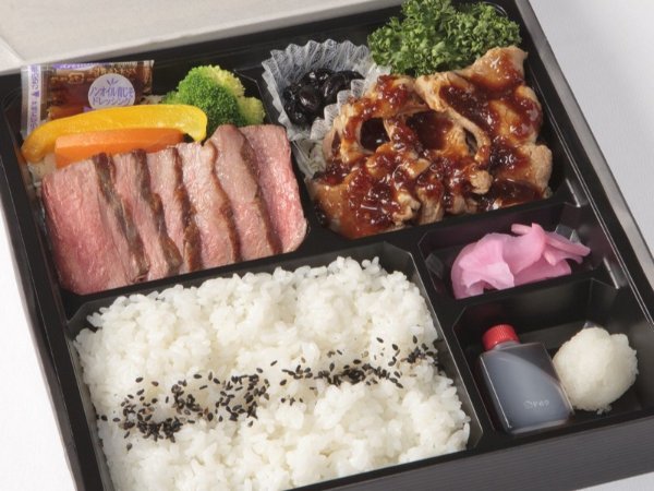 とちぎ和牛ステーキ＆ポークジンジャー膳