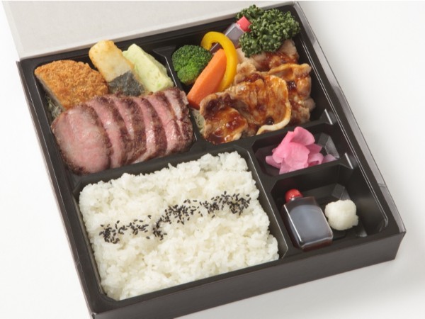 飛騨牛ステーキ＆ポークジンジャー膳