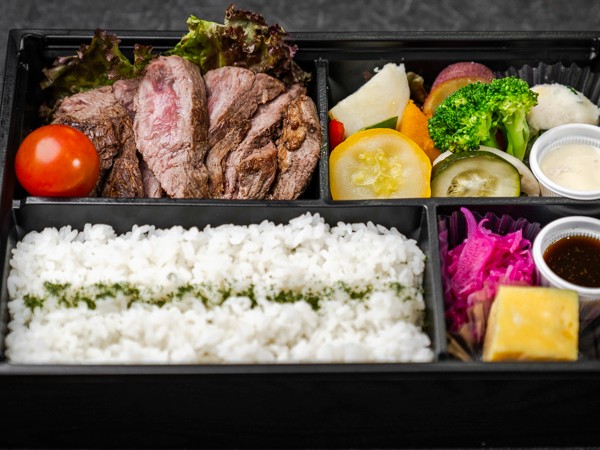 リブロースステーキ弁当（２００ｇ）