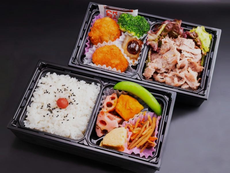 特選黒毛和牛焼肉二段弁当　欅（けやき）