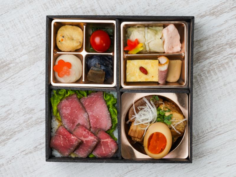 〜豚の角煮〜牛ロースト重とこだわり和惣菜 御膳