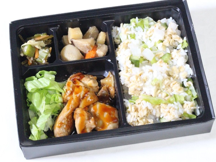 「照り焼チキン」サラダご飯幕ノ内