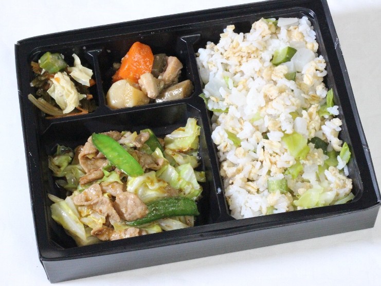 「ヘルシー回鍋肉」サラダご飯幕ノ内