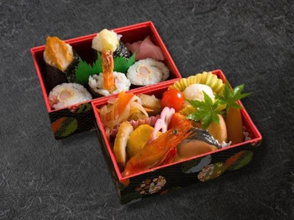 天むす松華堂二段御膳