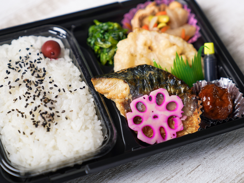 鯖の塩焼き弁当