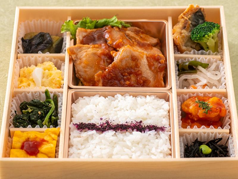 豚ロース生姜焼きの彩り和膳