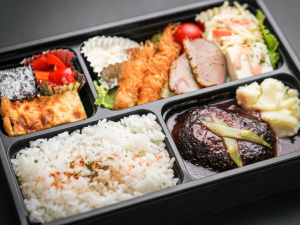 ハンバーグステーキ赤ワインソース