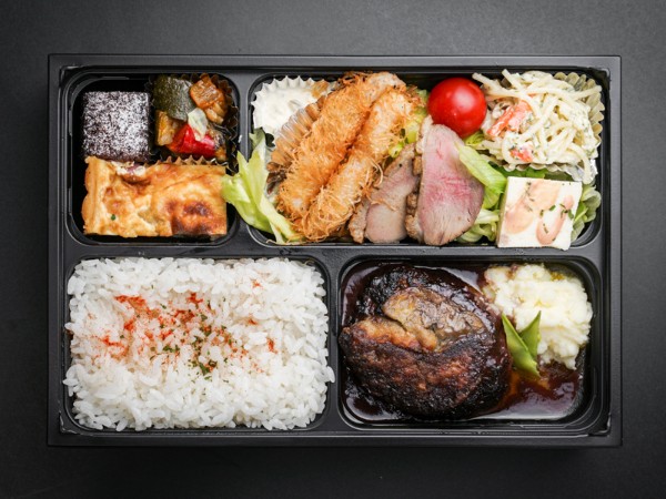 ハンバーグ　ロッシーニ風