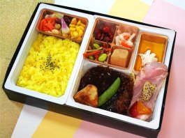 特選牛煮込みハンバーグとローストポークの洋食弁当