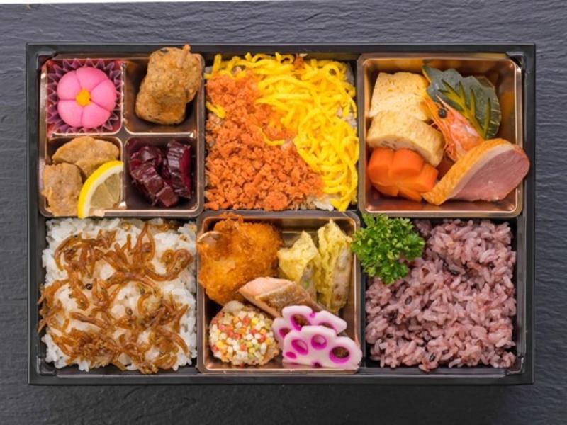 彩り幕の内 紅葉