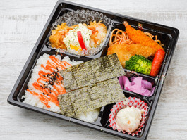 チキン南蛮＆エビフライ弁当