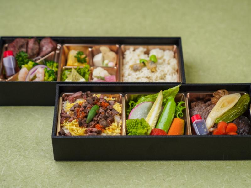 黒毛和牛いちぼ すき焼きとステーキ仕立ての食べ比べ二段御膳