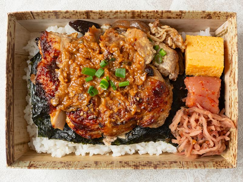【上】鶏のネギ味噌焼き海苔弁（白米）