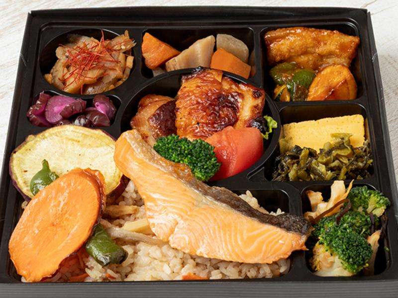 鶏の照り焼き×鮭の塩焼き和風ＤＸ弁当