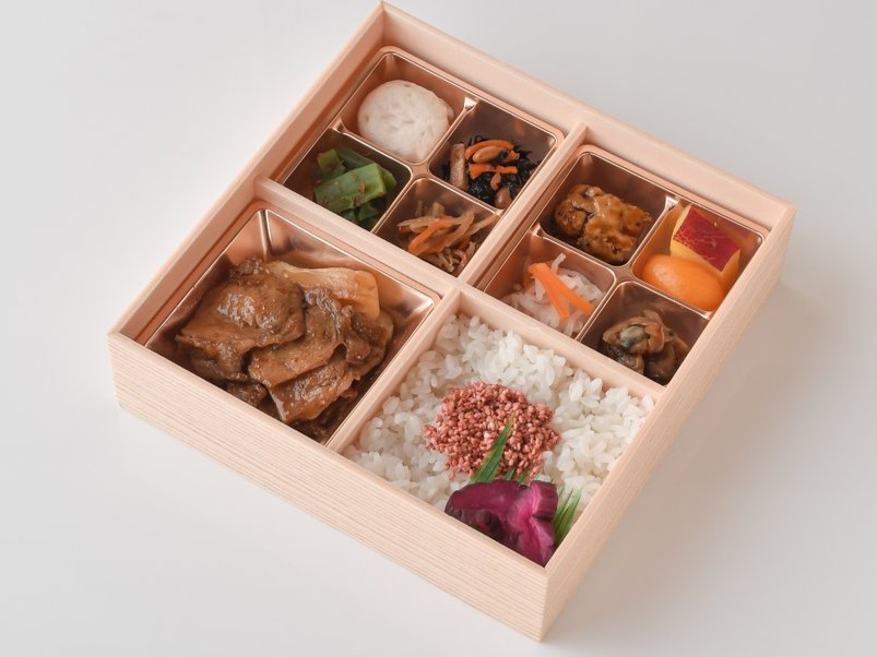 松花堂御膳（豚香味焼）