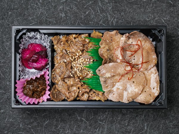 塩味牛たんと牛たんあまから煮弁当