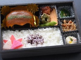 デミグラスハンバーグ弁当