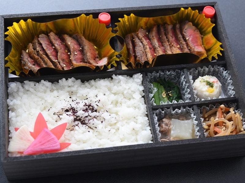国産牛ランプステーキ肉ダブル弁当