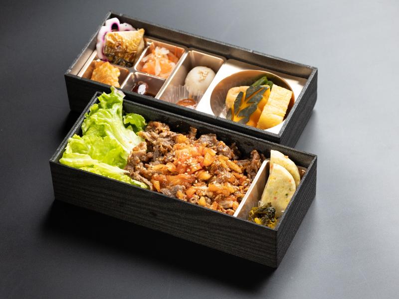 -極-厳選黒毛和牛焼肉幕の内キムチカルビ弁当