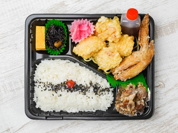 デラックスとり天弁当