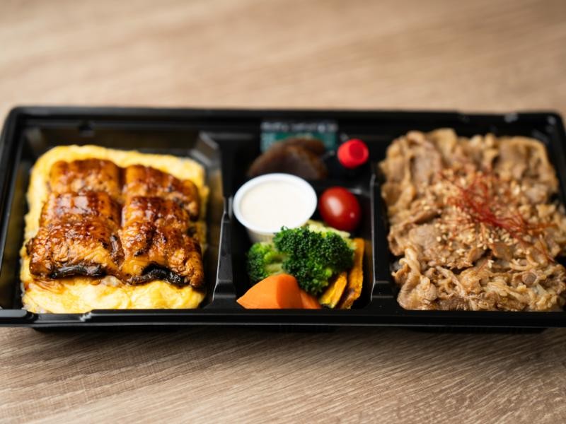 うな卵カルビ弁当
