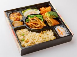 青椒肉絲と白身魚チリソース弁当