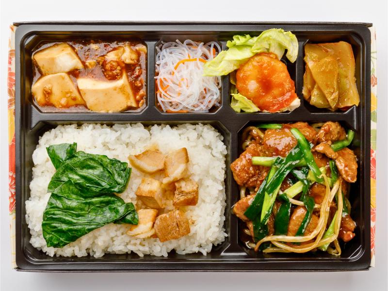 ニラレバと麻婆豆腐とエビチリ弁当