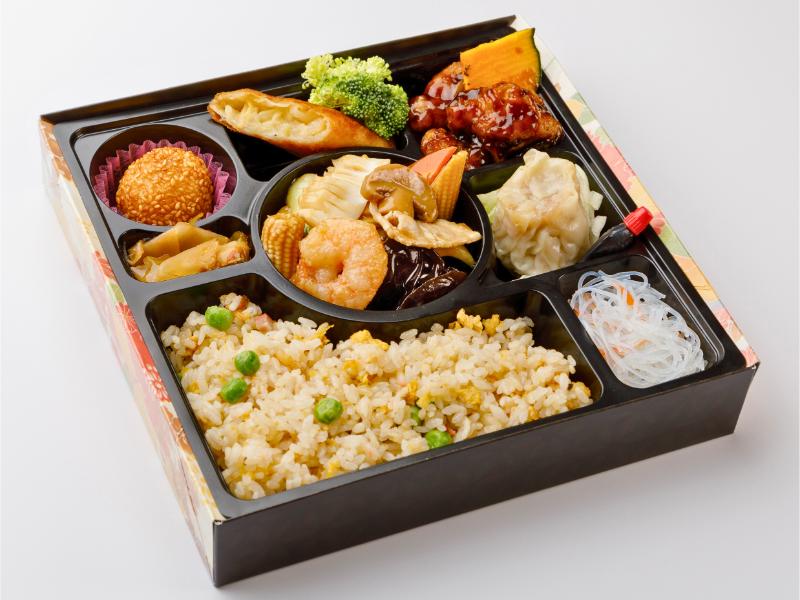 八宝菜と黒酢酢豚弁当