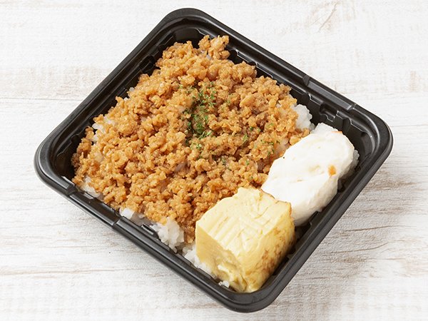 【朝食・軽食サイズ】白出しと特製醤油で味わう鶏そぼろ丼