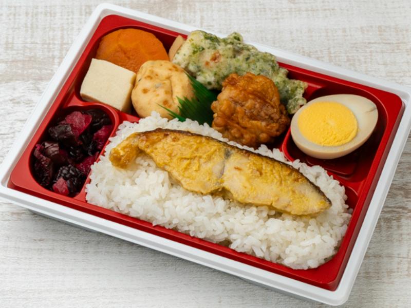 響善弁当 さわら西京焼き