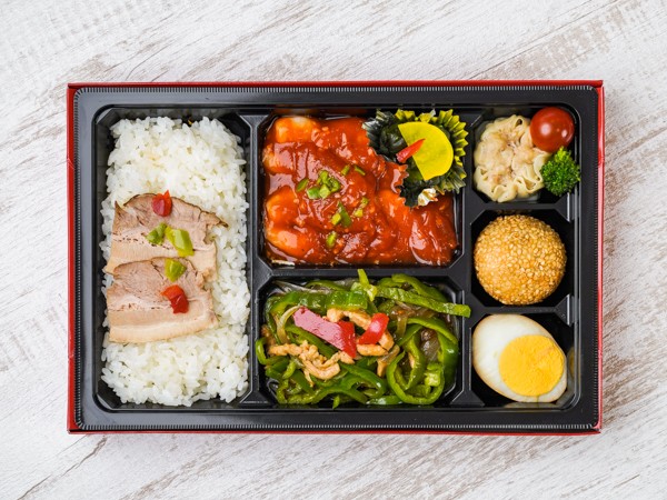 【贅沢！】エビチリ＆青椒肉絲ダブル弁当